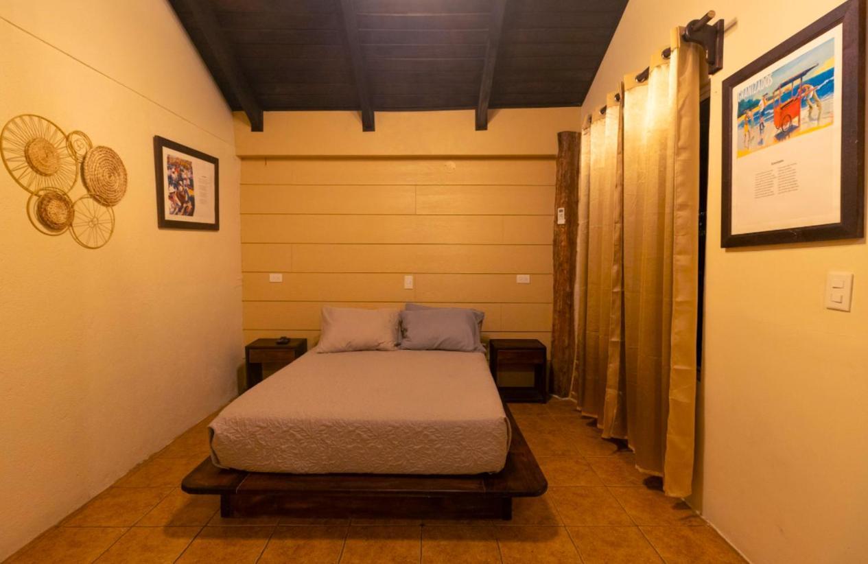 Cabinas La Fulanita Nicoya Bagian luar foto